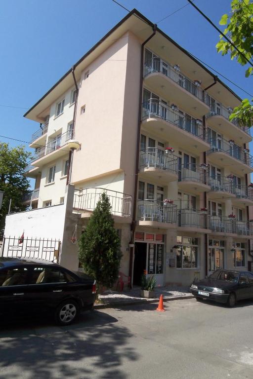 Peshev Family Hotel Nesebar Exterior photo