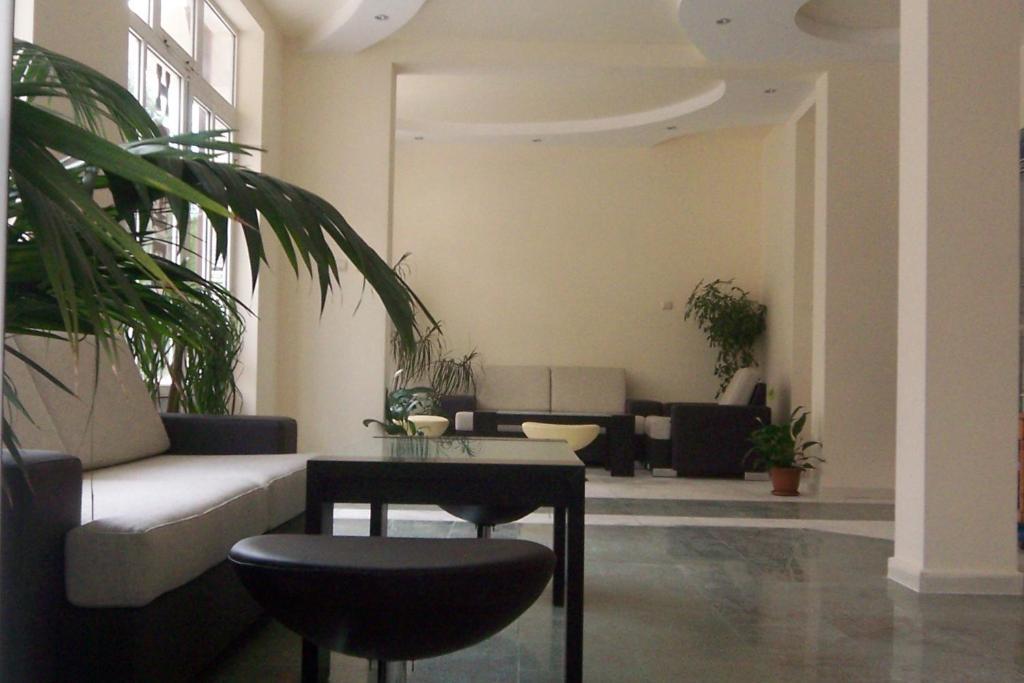 Peshev Family Hotel Nesebar Exterior photo