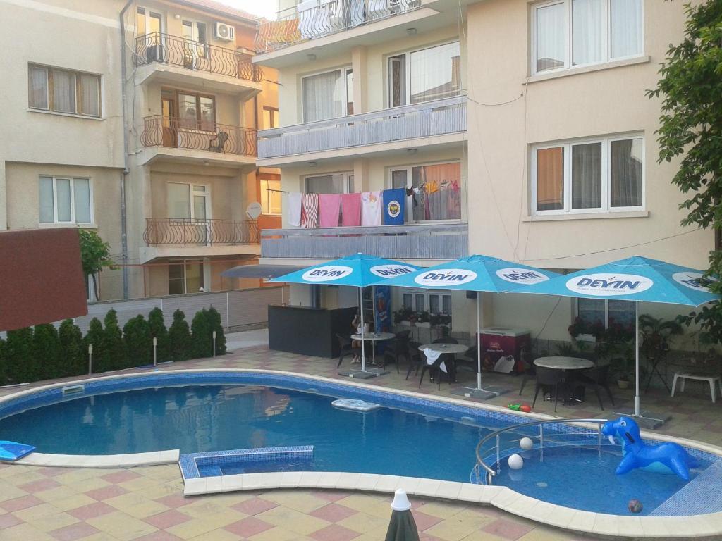 Peshev Family Hotel Nesebar Exterior photo